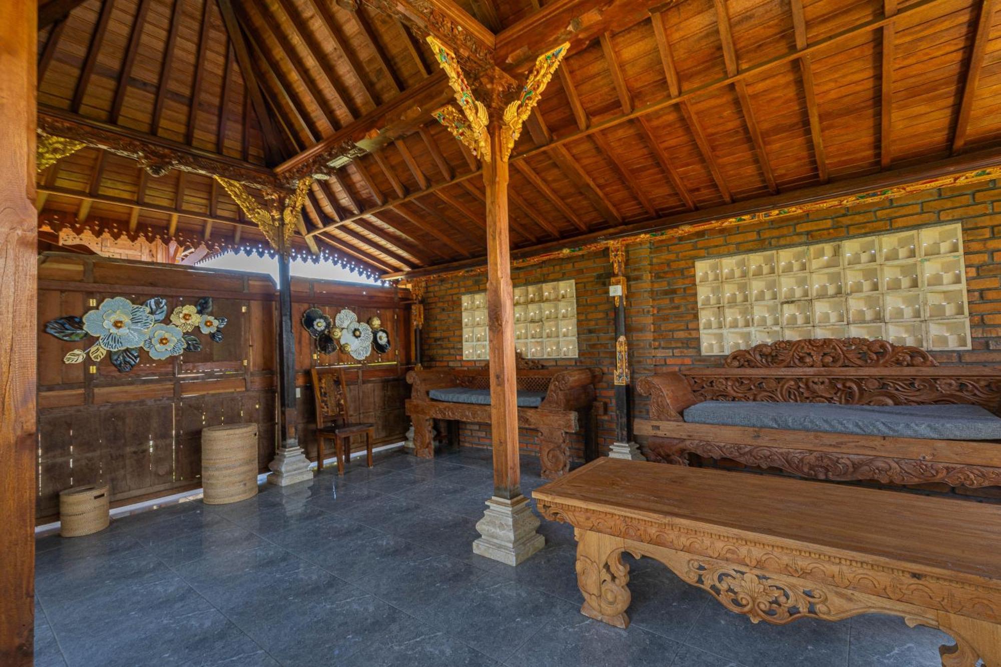 Billys Ayodya Villa